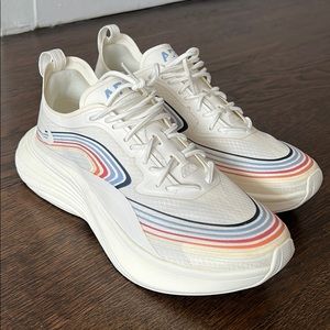 APL Women’s Streamline Sneaker